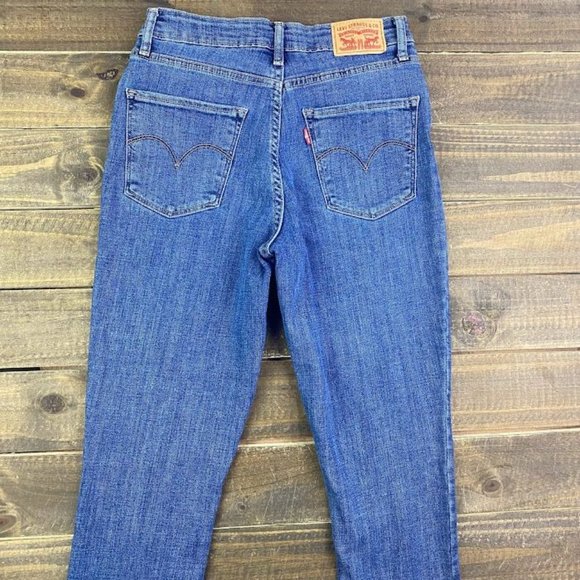 Levi's 721 High Rise Skinny Jeans Size 27 Dark Wash w/ 27.5" Inseam - Picture 6 of 7